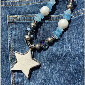 A Rare Bird - White Turquoise Star Necklace - NEW